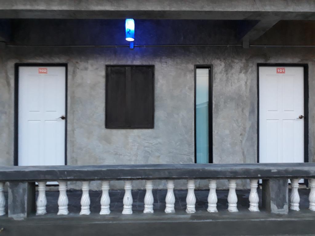Baantung Homestay Mukdahan Extérieur photo