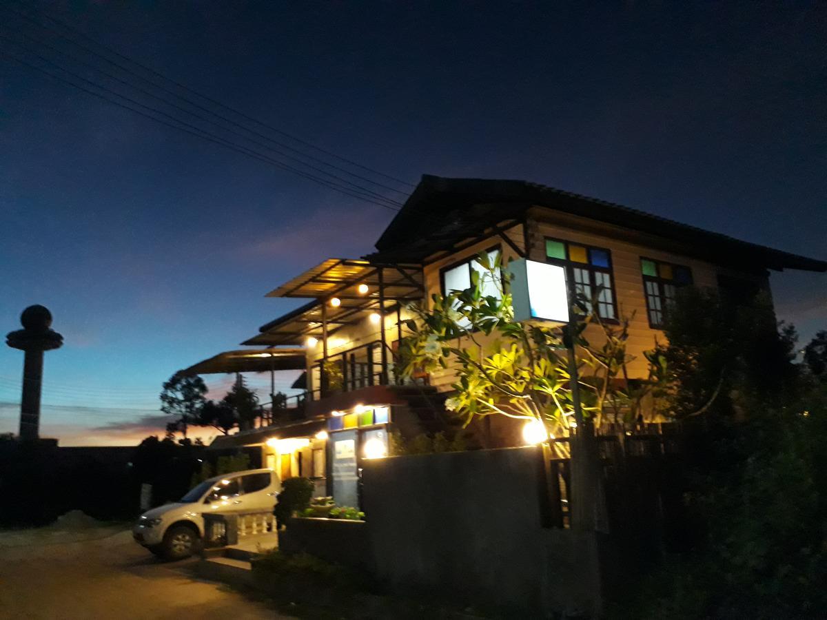 Baantung Homestay Mukdahan Extérieur photo