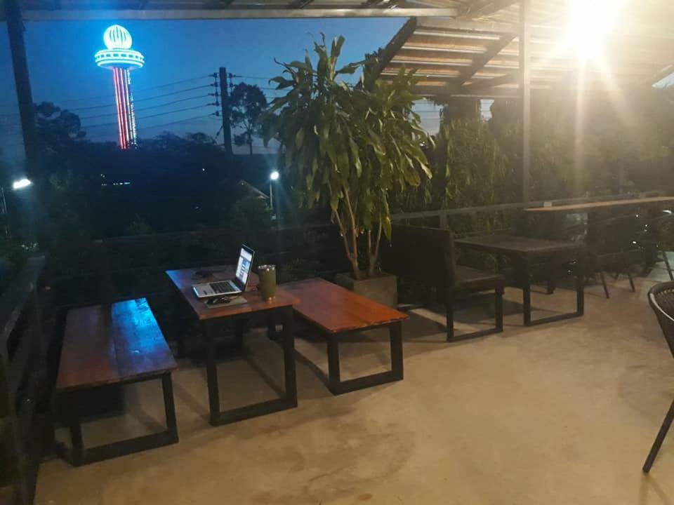 Baantung Homestay Mukdahan Extérieur photo