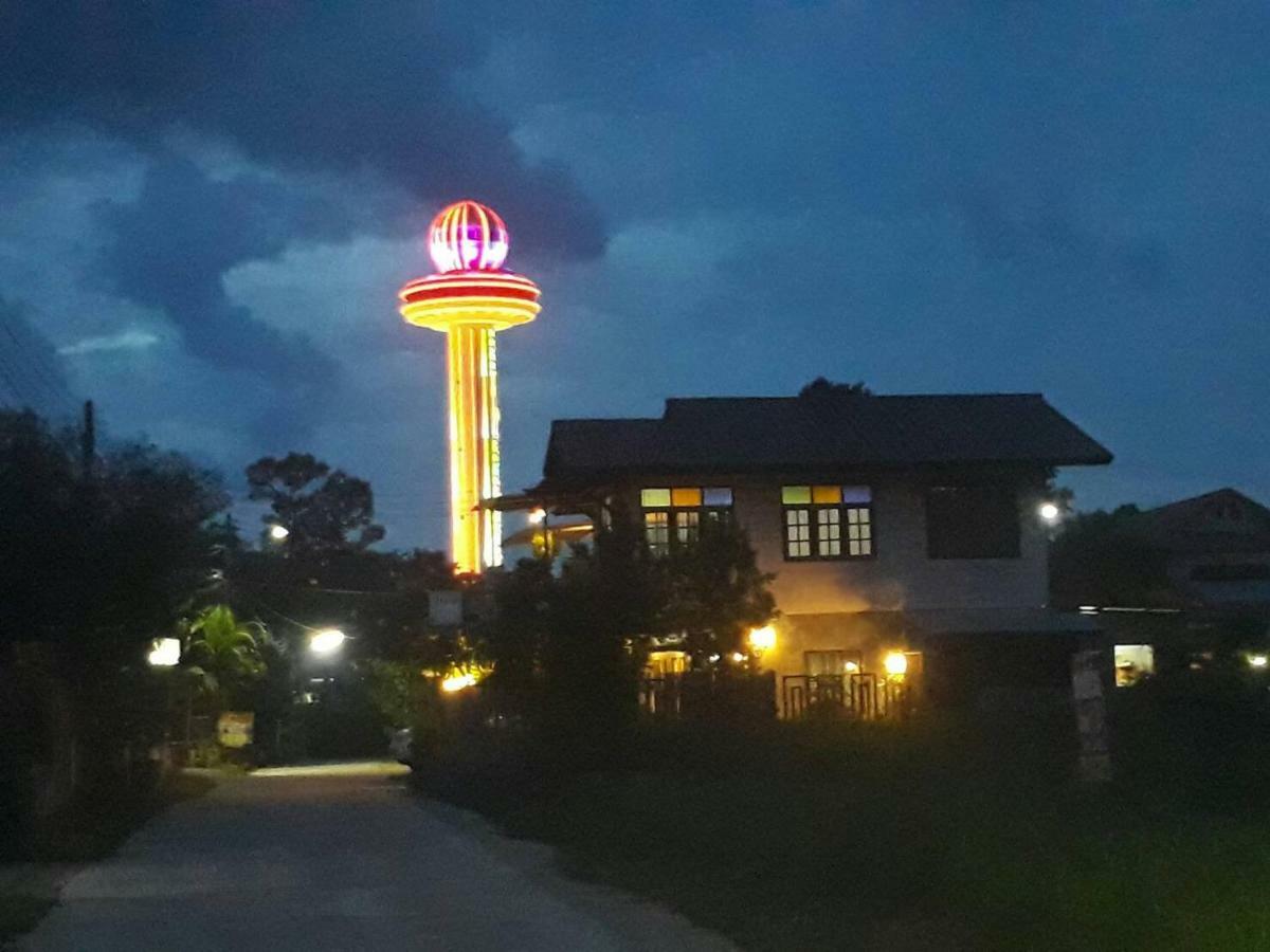 Baantung Homestay Mukdahan Extérieur photo